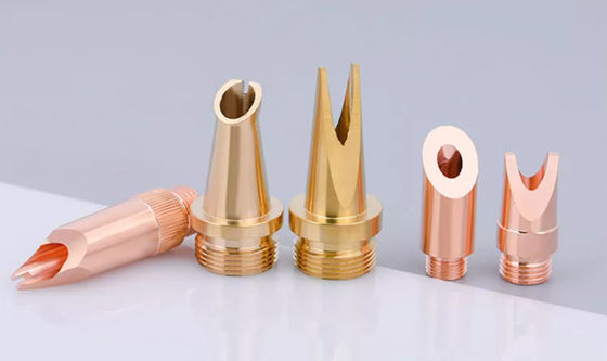 Bec tenu dans la main de soudure d'en cuivre du calibre 1.6mm de bec de laser de machine de soudure